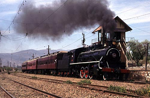 Southbound, Alco 714,2-8-2 1919 at Rungue, Chile 19.10.98